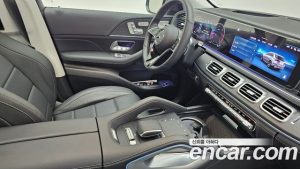Mercedes-Benz GLE-Class GLE300d 4MATIC 2025 года из Южной Кореи