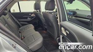 Mercedes-Benz GLE-Class GLE300d 4MATIC 2025 года из Южной Кореи