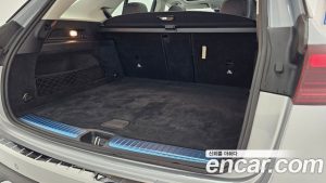Mercedes-Benz GLE-Class GLE300d 4MATIC 2025 года из Южной Кореи