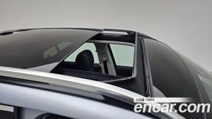 Mercedes-Benz GLE-Class GLE300d 4MATIC 2025 года из Южной Кореи