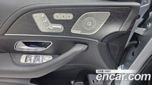 Mercedes-Benz GLE-Class GLE300d 4MATIC 2025 года из Южной Кореи