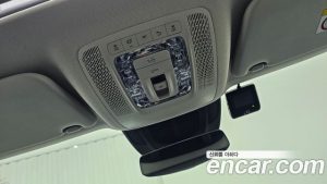 Mercedes-Benz GLE-Class GLE300d 4MATIC 2025 года из Южной Кореи