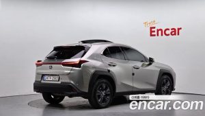 Lexus UX 2.0 2WD 2026 года из Южной Кореи