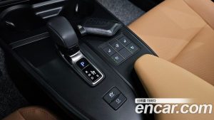 Lexus UX 2.0 2WD 2026 года из Южной Кореи