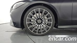 Mercedes-Benz CLE-Class CLE450 4MATIC Coupe 2024 года из Южной Кореи