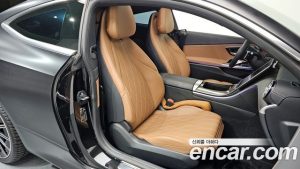 Mercedes-Benz CLE-Class CLE450 4MATIC Coupe 2024 года из Южной Кореи