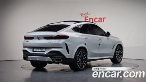 BMW X6 xDrive40i M Sport 2024 года из Южной Кореи