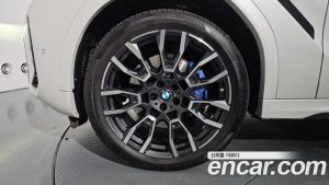 BMW X6 xDrive40i M Sport 2024 года из Южной Кореи