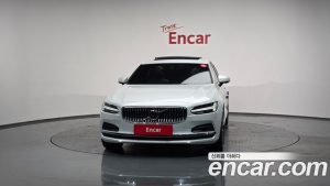 Volvo S90 B5 ULTIMATE Bright 2024 года из Южной Кореи