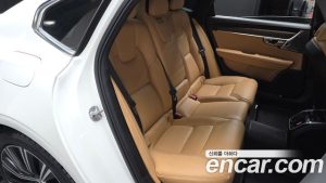 Volvo S90 B5 ULTIMATE Bright 2024 года из Южной Кореи
