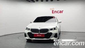 BMW 5-Series 520i M Sport 2024 года из Южной Кореи