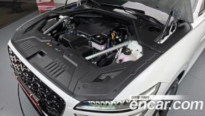 Genesis GV70 2.5T Бензин AWD 2025 года из Южной Кореи