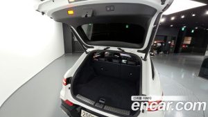 Genesis GV70 2.5T Бензин AWD 2025 года из Южной Кореи