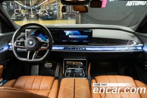 BMW 7-Series 740d xDrive M Sport 2025 года из Южной Кореи
