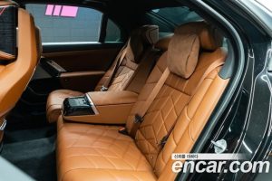 BMW 7-Series 740d xDrive M Sport 2025 года из Южной Кореи