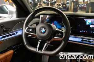 BMW 7-Series 740d xDrive M Sport 2025 года из Южной Кореи