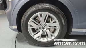 Genesis GV70 2.5T Бензин 2WD 2025 года из Южной Кореи