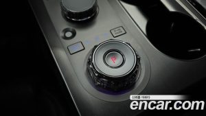 Genesis GV70 2.5T Бензин 2WD 2025 года из Южной Кореи