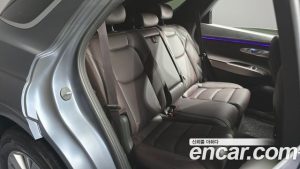 Genesis GV70 2.5T Бензин 2WD 2025 года из Южной Кореи