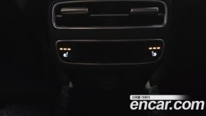 Genesis GV70 2.5T Бензин 2WD 2025 года из Южной Кореи