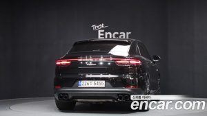 Porsche Cayenne 3.0 Coupe 2023 года из Южной Кореи
