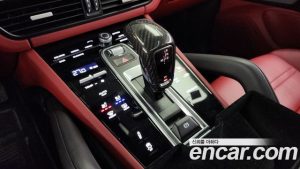Porsche Cayenne 3.0 Coupe 2023 года из Южной Кореи