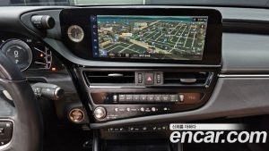 Lexus ES Luxury Plus 2023 года из Южной Кореи