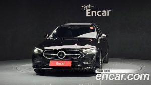 Mercedes-Benz C-Class C300 4MATIC Avantgarde 2024 года из Южной Кореи