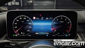 Mercedes-Benz C-Class C300 4MATIC Avantgarde 2024 года из Южной Кореи