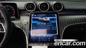 Mercedes-Benz C-Class C300 4MATIC Avantgarde 2024 года из Южной Кореи