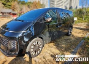 Hyundai Staria 4WD Lounge 9-Seater 2024 года из Южной Кореи