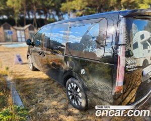 Hyundai Staria 4WD Lounge 9-Seater 2024 года из Южной Кореи