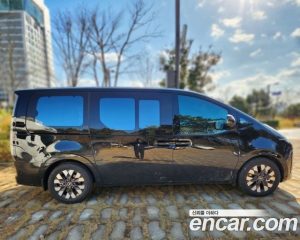 Hyundai Staria 4WD Lounge 9-Seater 2024 года из Южной Кореи