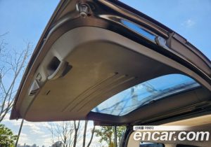 Hyundai Staria 4WD Lounge 9-Seater 2024 года из Южной Кореи