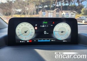 Hyundai Staria 4WD Lounge 9-Seater 2024 года из Южной Кореи