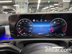 Mercedes-Benz CLA-Class CLA250 4MATIC 2025 года из Южной Кореи