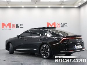 Kia K8 Signature 2025 года из Южной Кореи