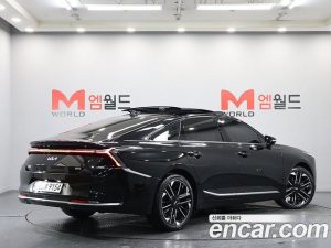 Kia K8 Signature 2025 года из Южной Кореи