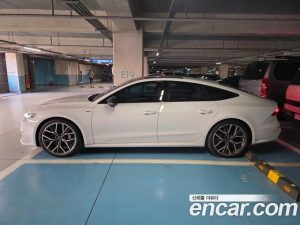 Audi A7 55 TFSI 4WD Premium 2025 года из Южной Кореи