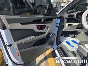 Lamborghini Urus 4.0 V8 SE 2026 года из Южной Кореи