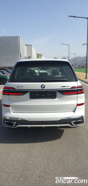 BMW X7 xDrive 40i M Sport 7-Seater 2025 года из Южной Кореи