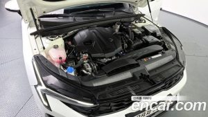 Kia K5 2.0 2024 года из Южной Кореи