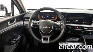 Kia K5 2.0 2024 года из Южной Кореи