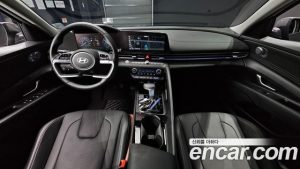 Hyundai AVANTE Inspiration 2025 года из Южной Кореи