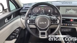 Kia K5 Signature 2024 года из Южной Кореи