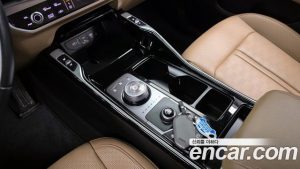 Kia Sorento Бензин 2.5T 2WD 2024 года из Южной Кореи