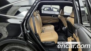 Kia Sorento Бензин 2.5T 2WD 2024 года из Южной Кореи