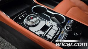 Kia K5 1.6 Turbo 2024 года из Южной Кореи