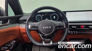 Kia K5 1.6 Turbo 2024 года из Южной Кореи