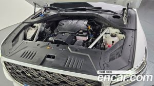 Genesis GV70 2.5T Бензин 2WD 2025 года из Южной Кореи